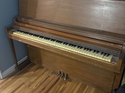 FREE Piano – You Pick Up