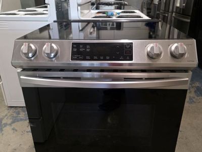 Samsung slide-in electric stove