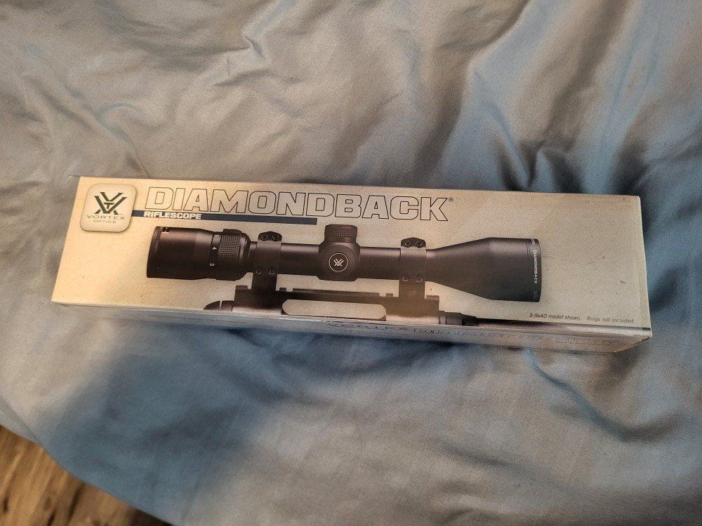 Vortex Diamondback 4-12x40 Riflescope Dead-Hold BDC MOA DBK-04-BDC