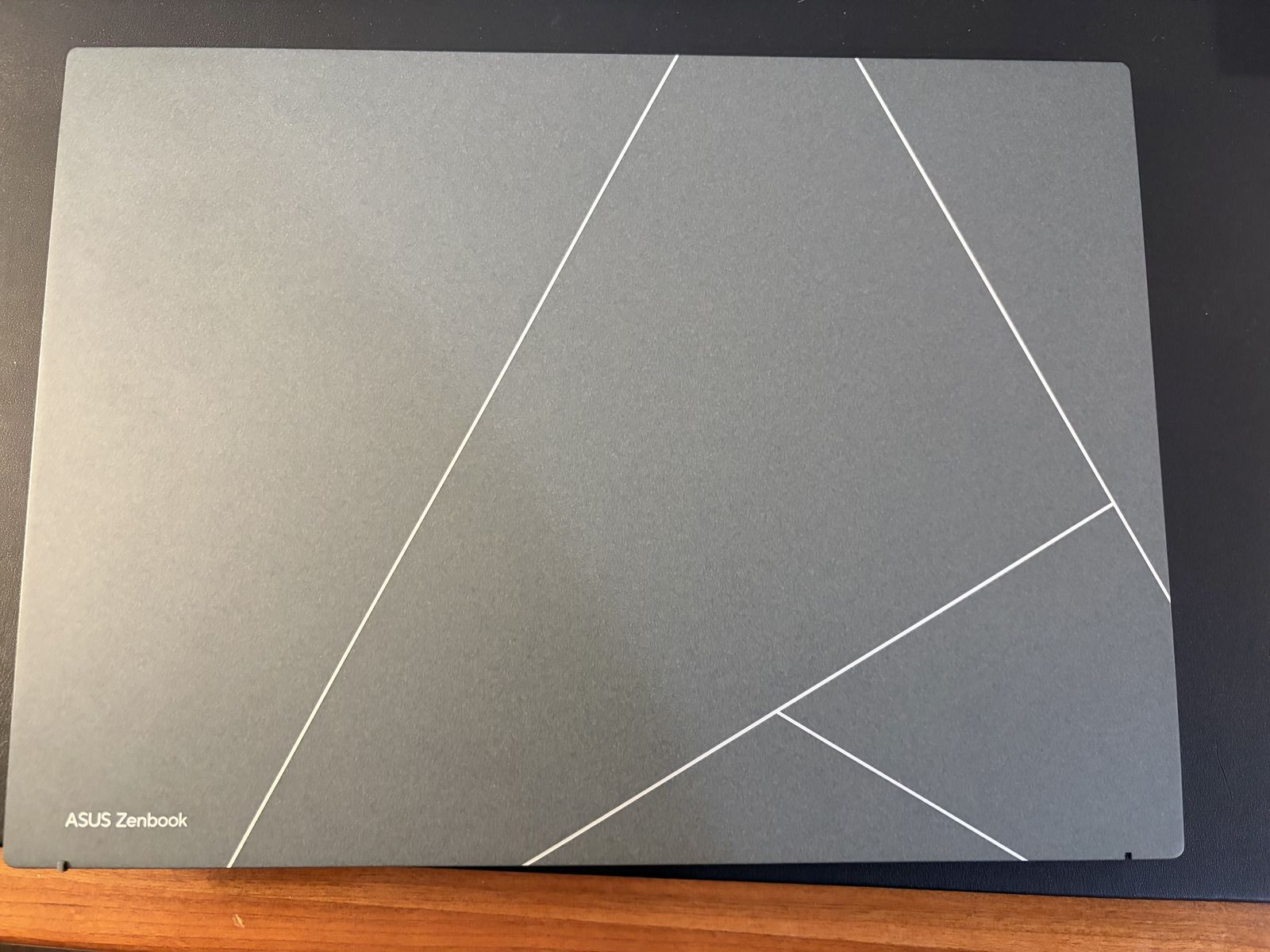 ASUS Zenbook Laptop