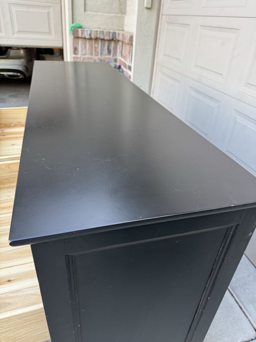 Main image 12