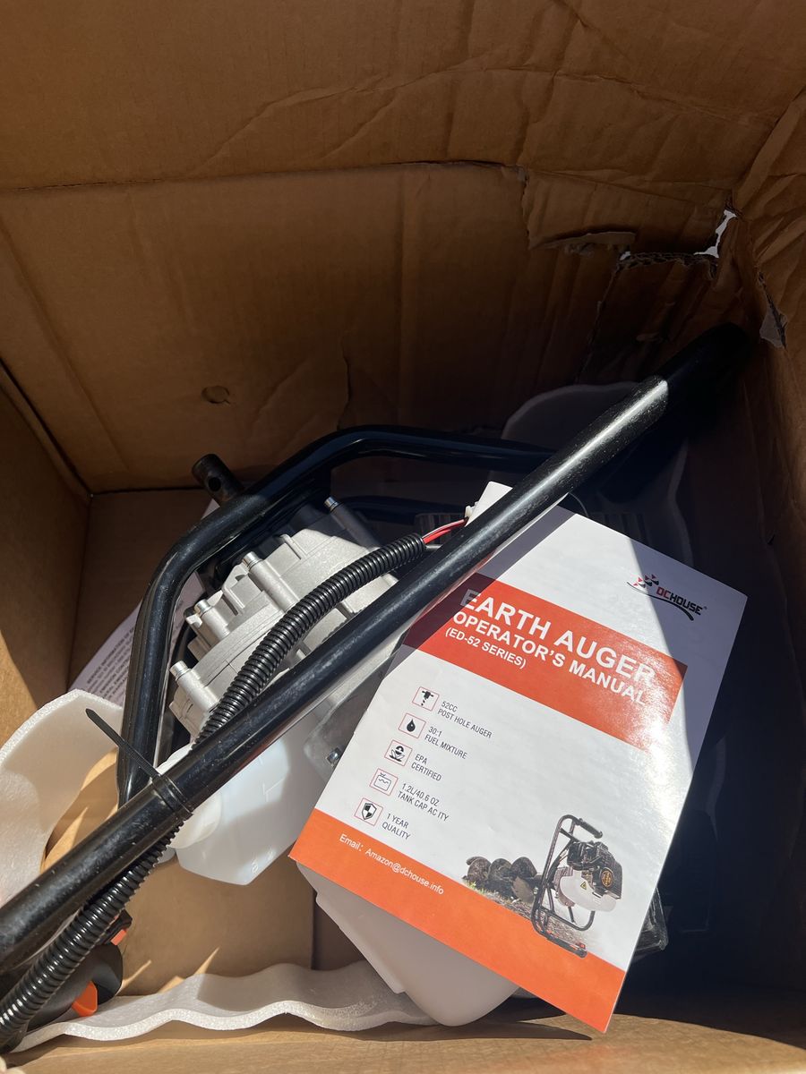 DC HOUSE 52cc 2-Stroke Gas Earth Auger (New)