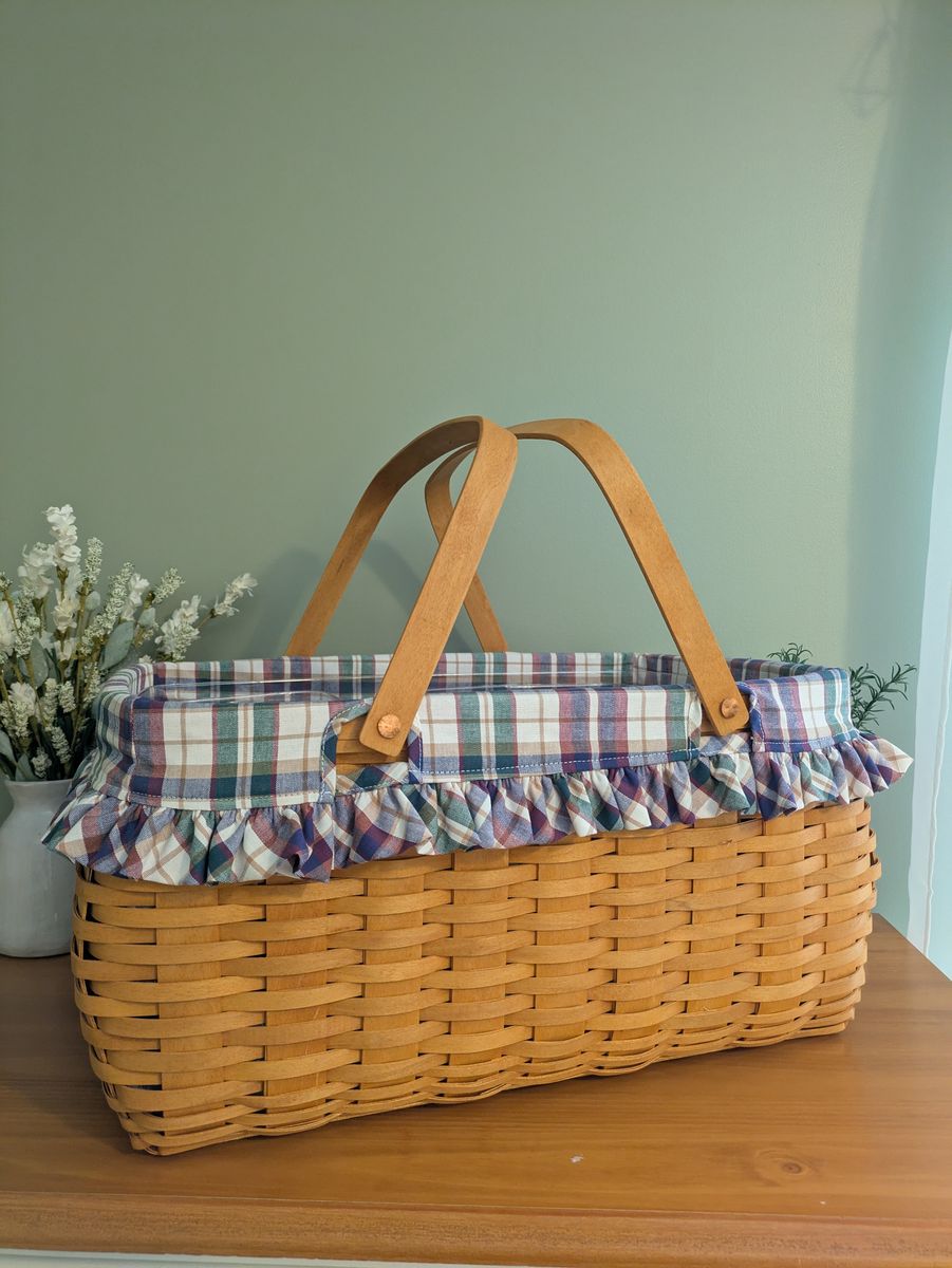 Longaberger Large Basket with Fabric Liner