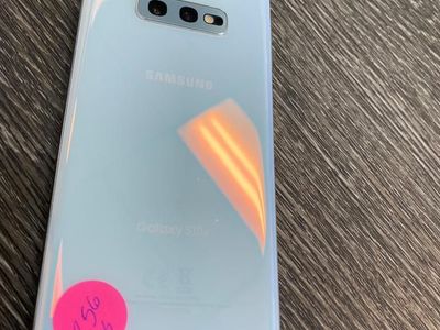 Samsung Galaxy S10E 128gb - Unlocked