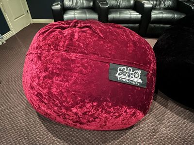 Lovesac, Giant Like New