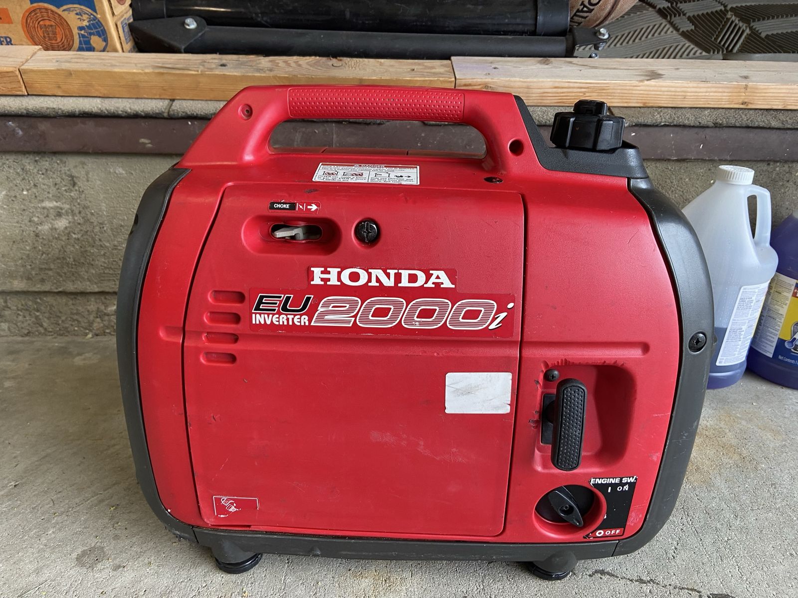 Honda EU 2000i Generator for sale.