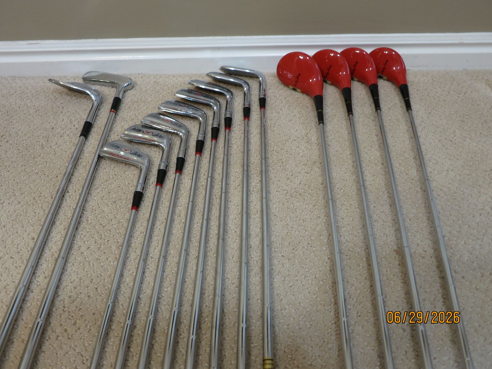 Women's Vintage Wilson Patty Berg Cup Defender Golf Clubs w/Wilson Golf Bag