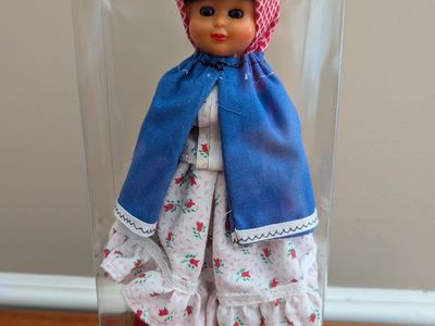 Azores Açores Doll MIB