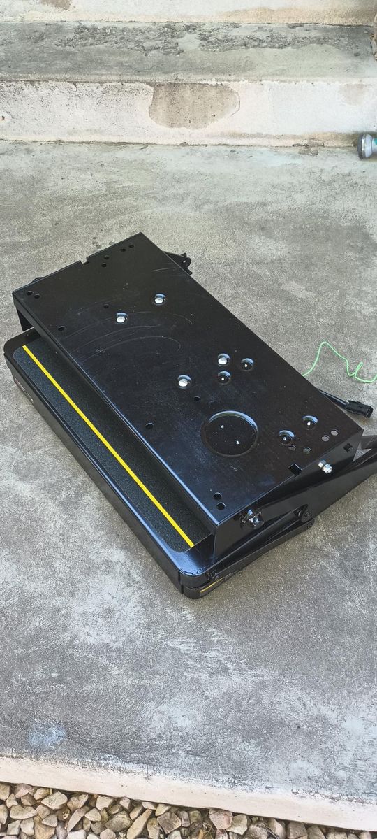 New Kwikee 32 Series Electric Step Assembly with Logic Control Unit and Power Switch Kit