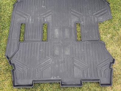 SMARTLINER Custom Fit Floor Liners For 2021-2023 Chrysler Pacifica with 2nd Row Bucket Seats(Touring & L Models)
