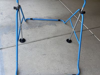 Kids gymnastics bar