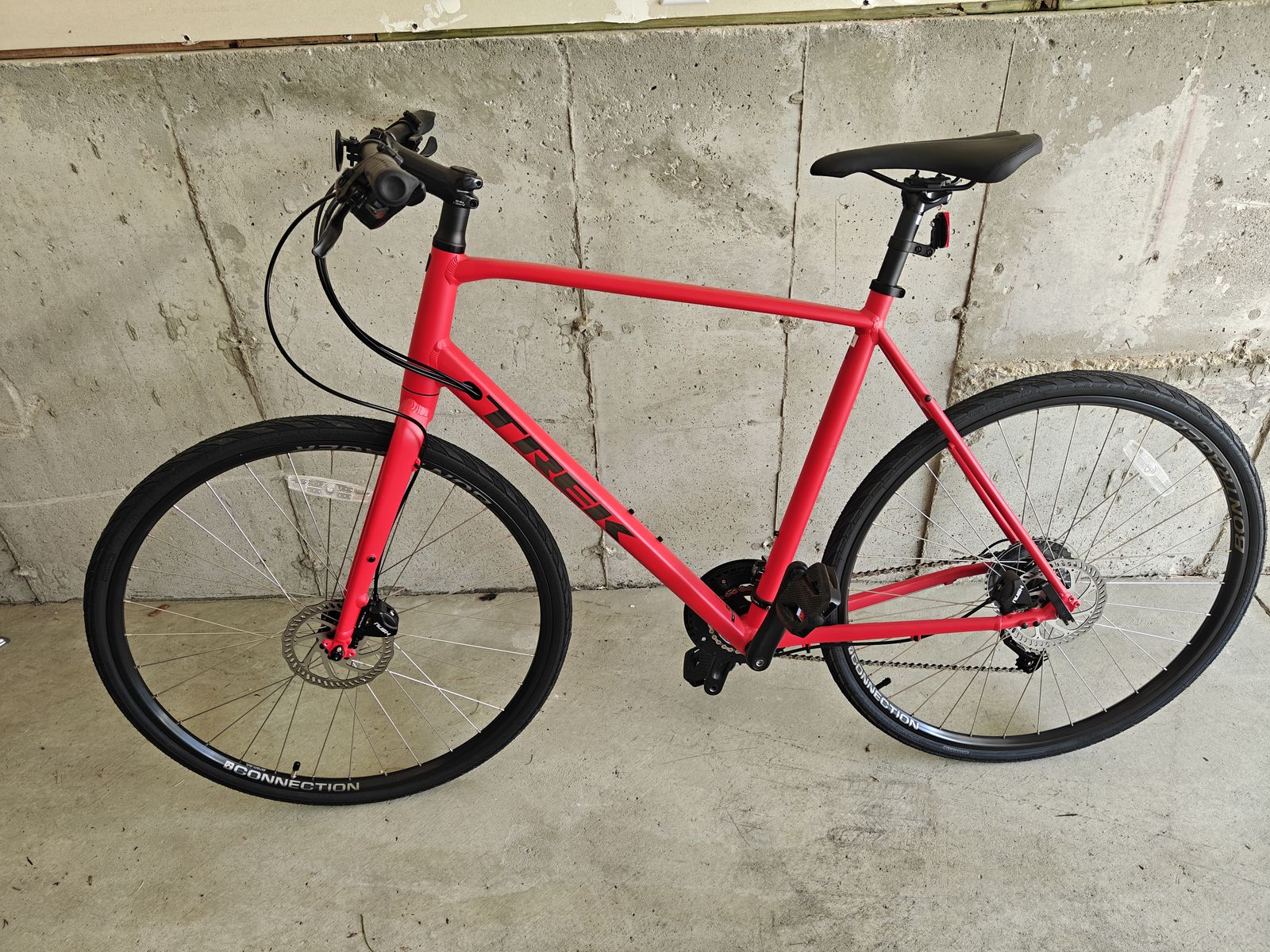Trek FX 2 Disc bike, XL, like new