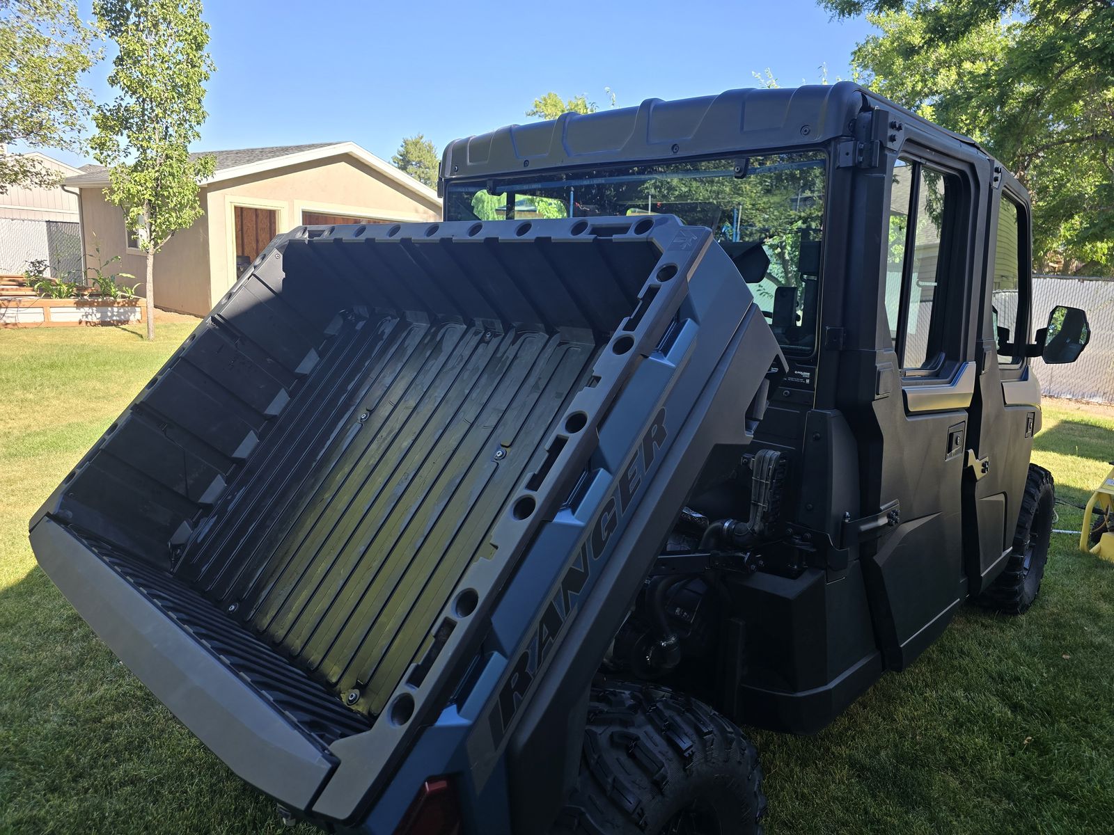 Main image 13