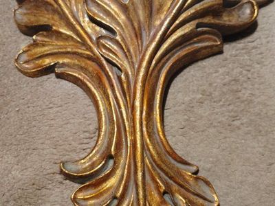 Hollywood Regency Gold Gilt Leaf Wall Shelf/Sconce