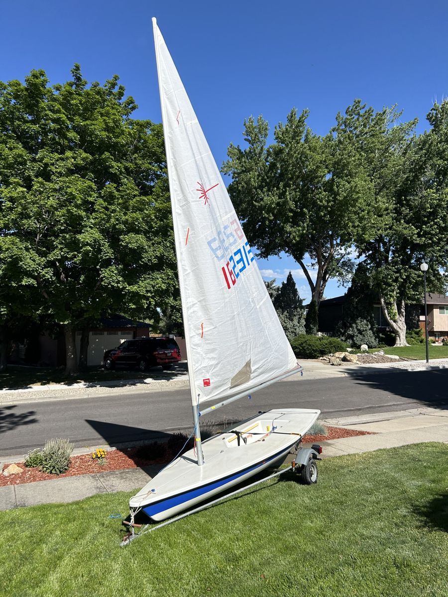 SAILBOAT LASER