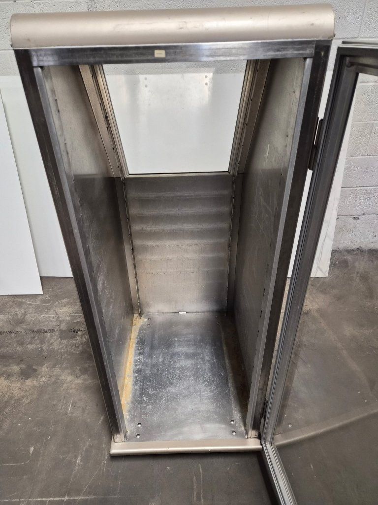 Lockwood CA57 Enclosed Transport/Storage Cabinet