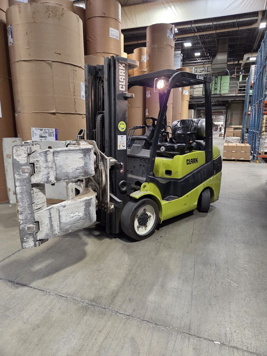 Clark forklift- paper clamp lift