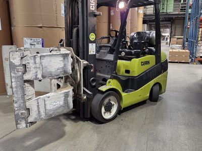 Clark forklift- paper clamp lift