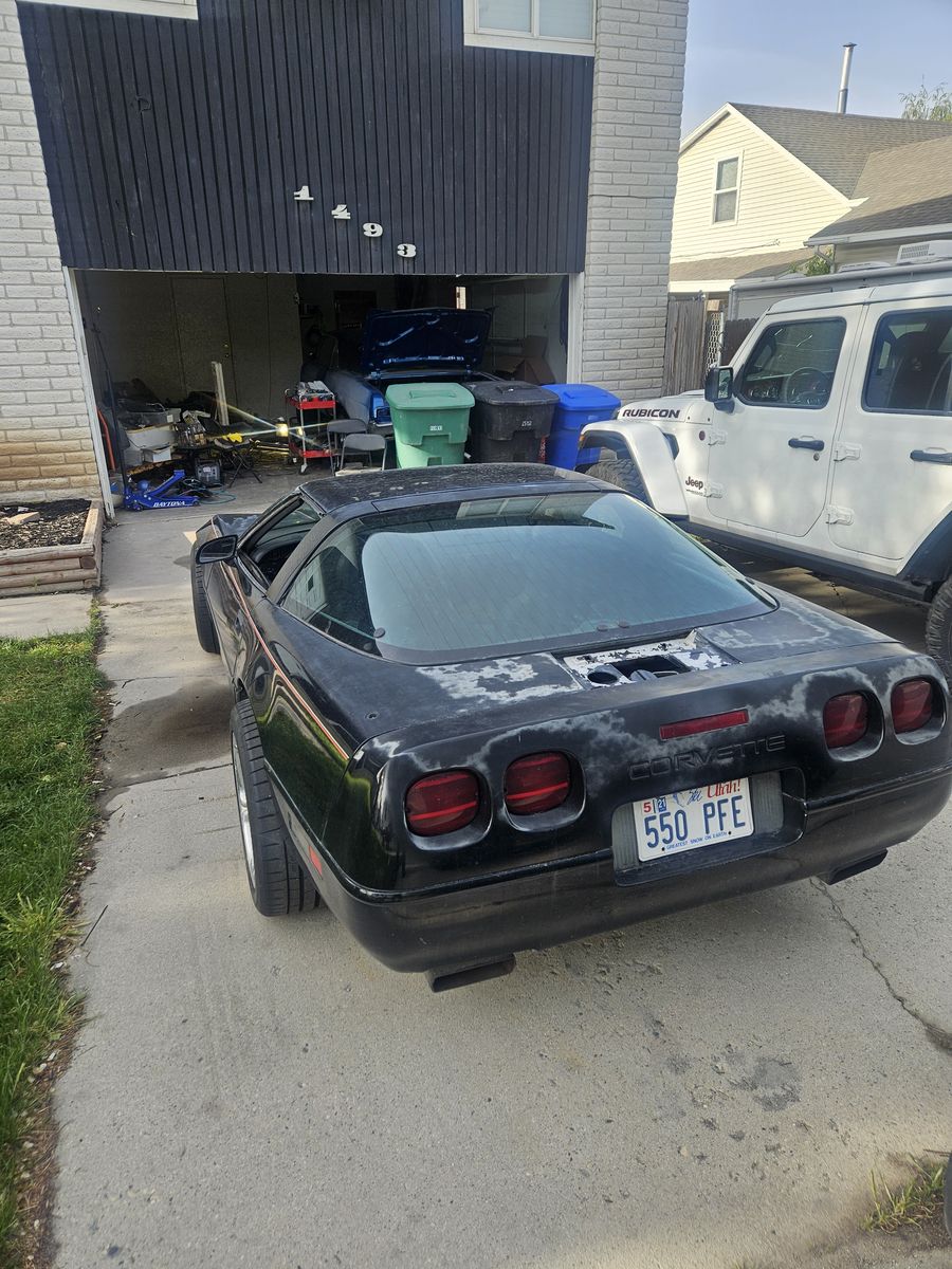 1993 CHEVROLET CORVETTE 1LT