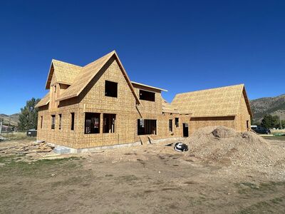 D & B Homebuilding LLC