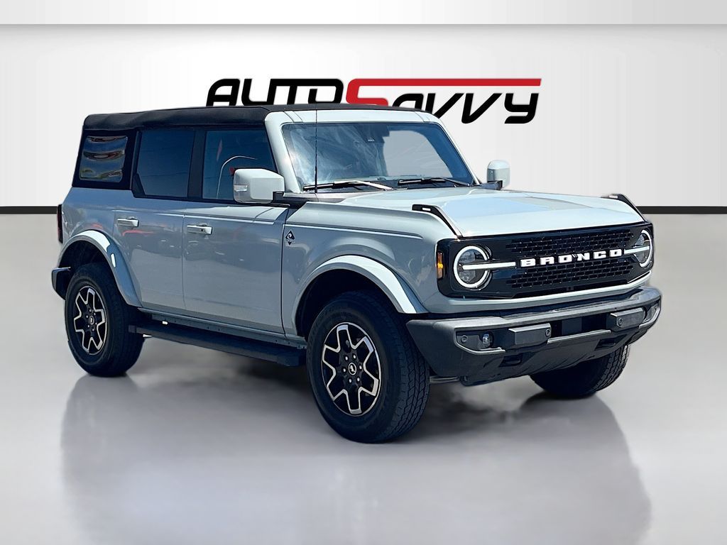 2024 Ford Bronco Outer Banks