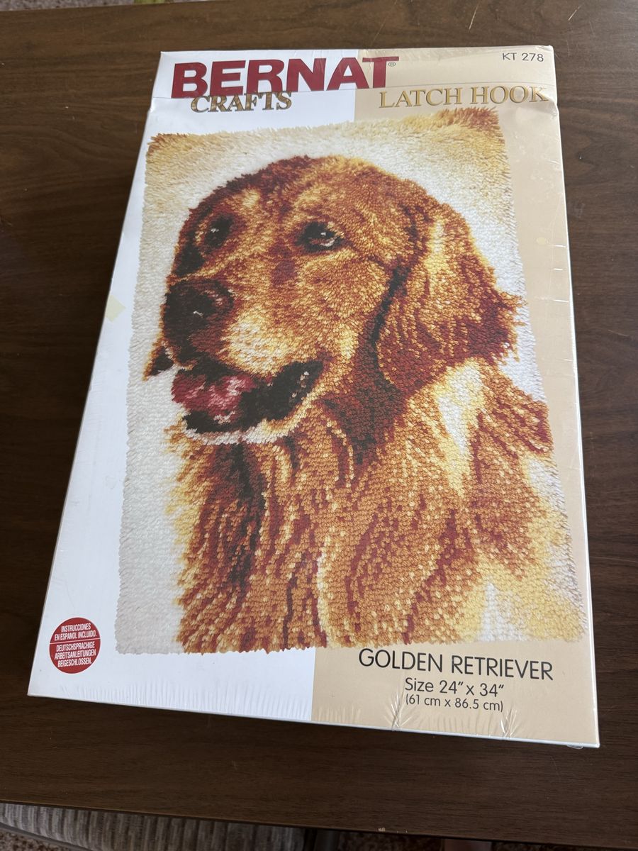 New unopened Yarn art, golden retriever craft