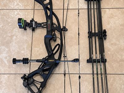 Hoyt RX-3 Carbon