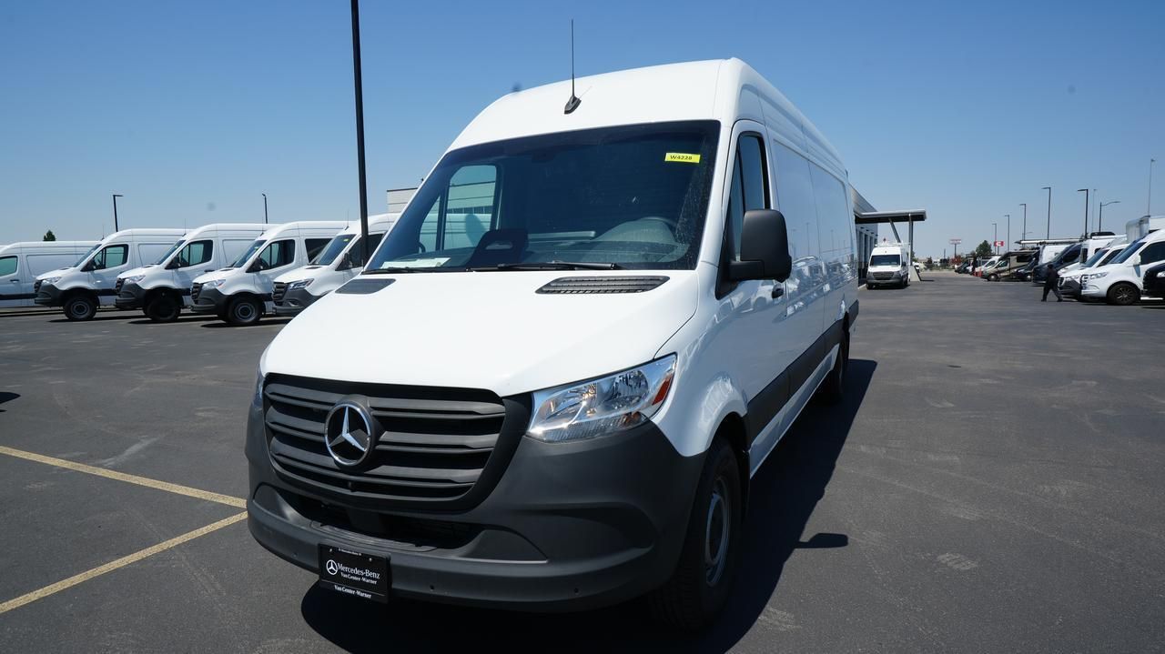 2026 Mercedes-Benz Sprinter 2500