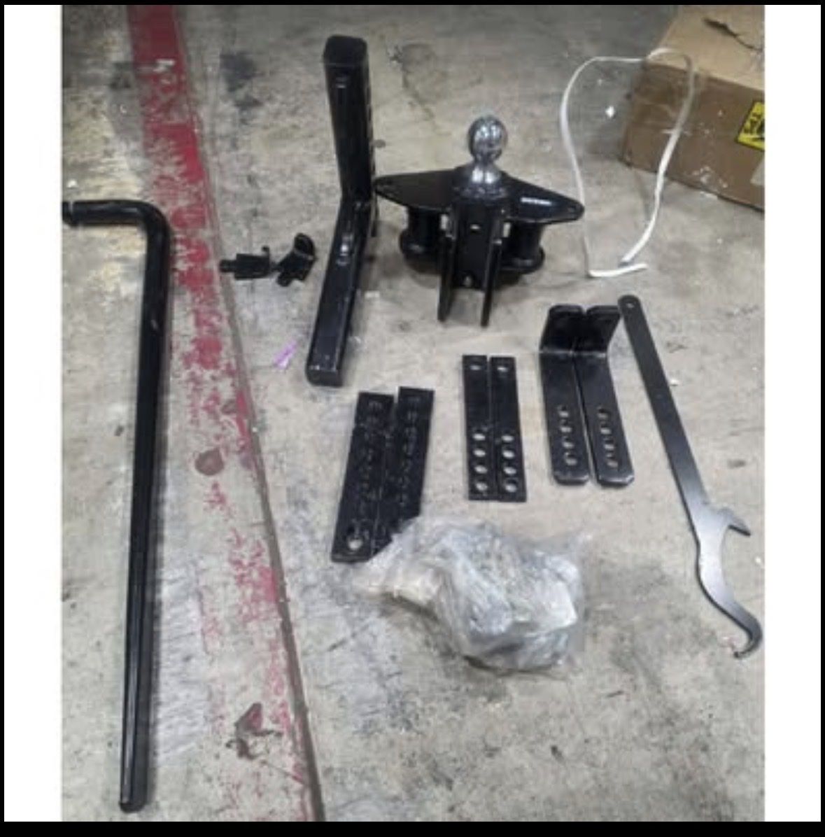 Main image 3