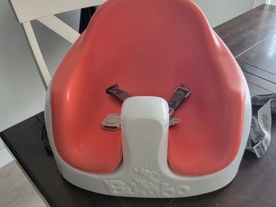 Bumbo seat