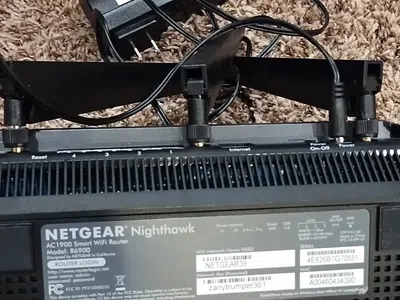 NETGEAR Nighthawk R6900 AC1900 Dual-Band WiFi Router 4-Port Gigabit USB