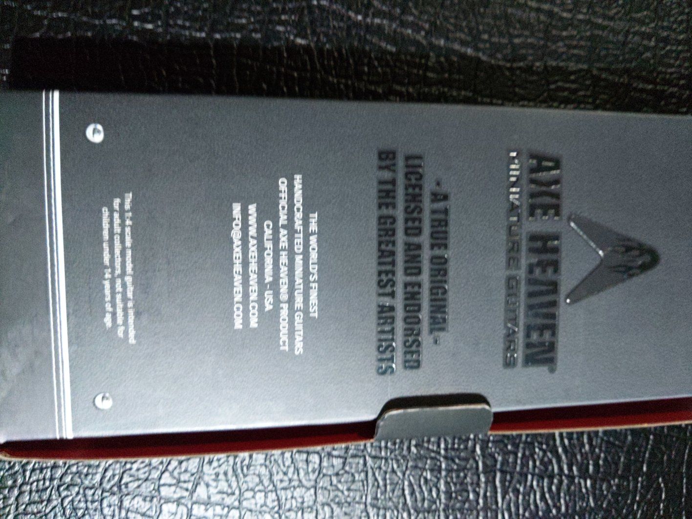 Main image 5
