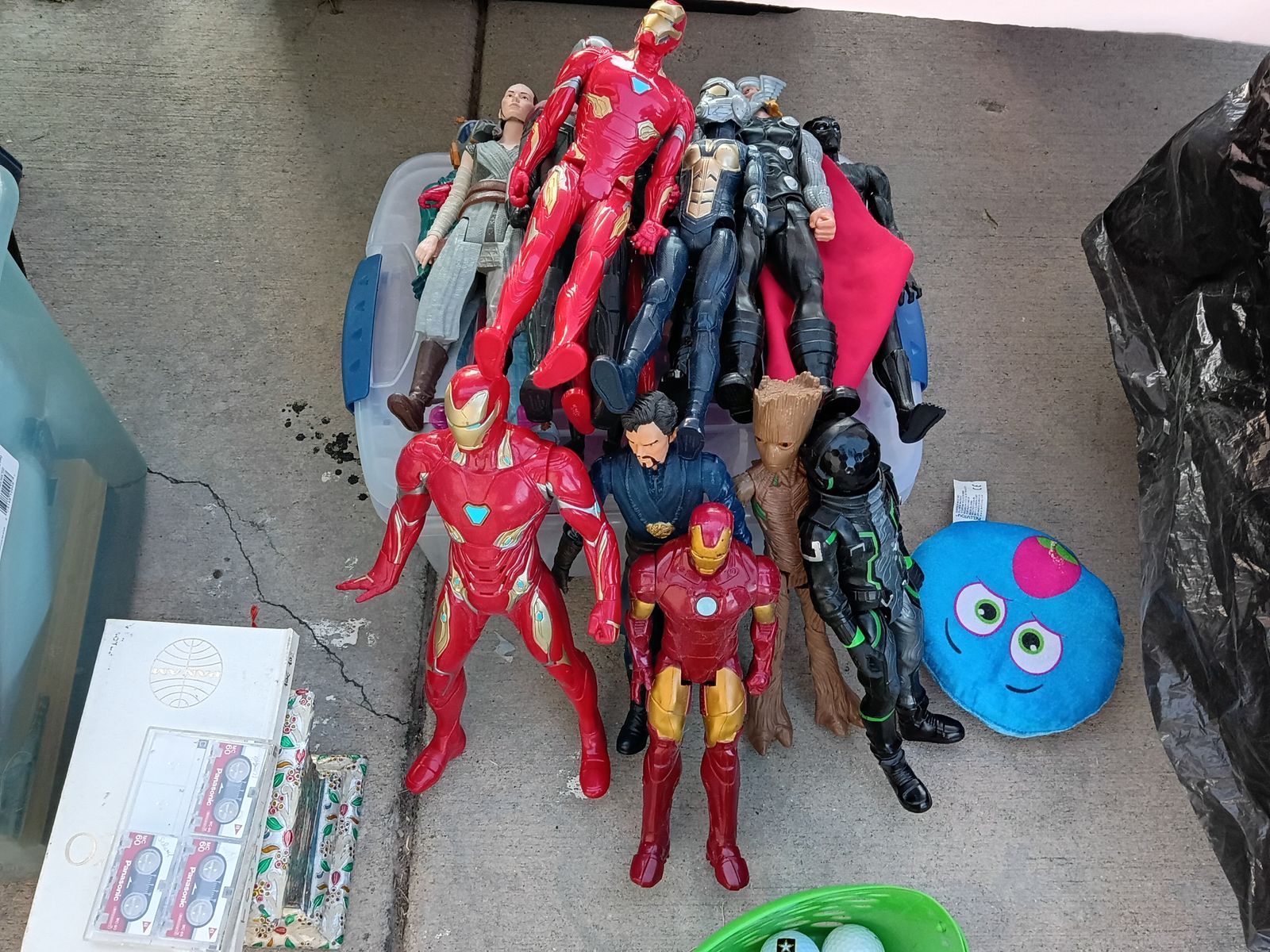 Collectors yard sale
