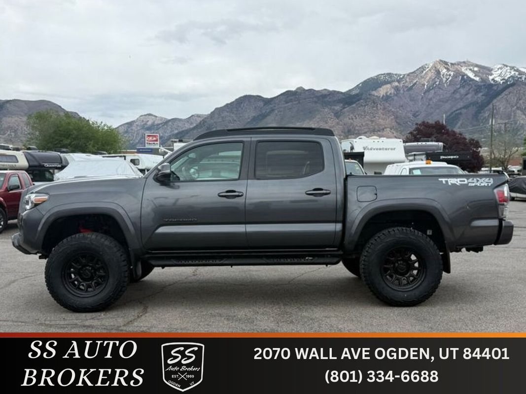 2022 Toyota Tacoma TRD Sport