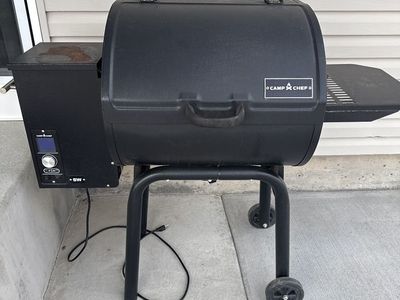 Camp Chef Smoker SW