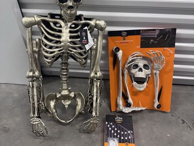 Halloween Decorations