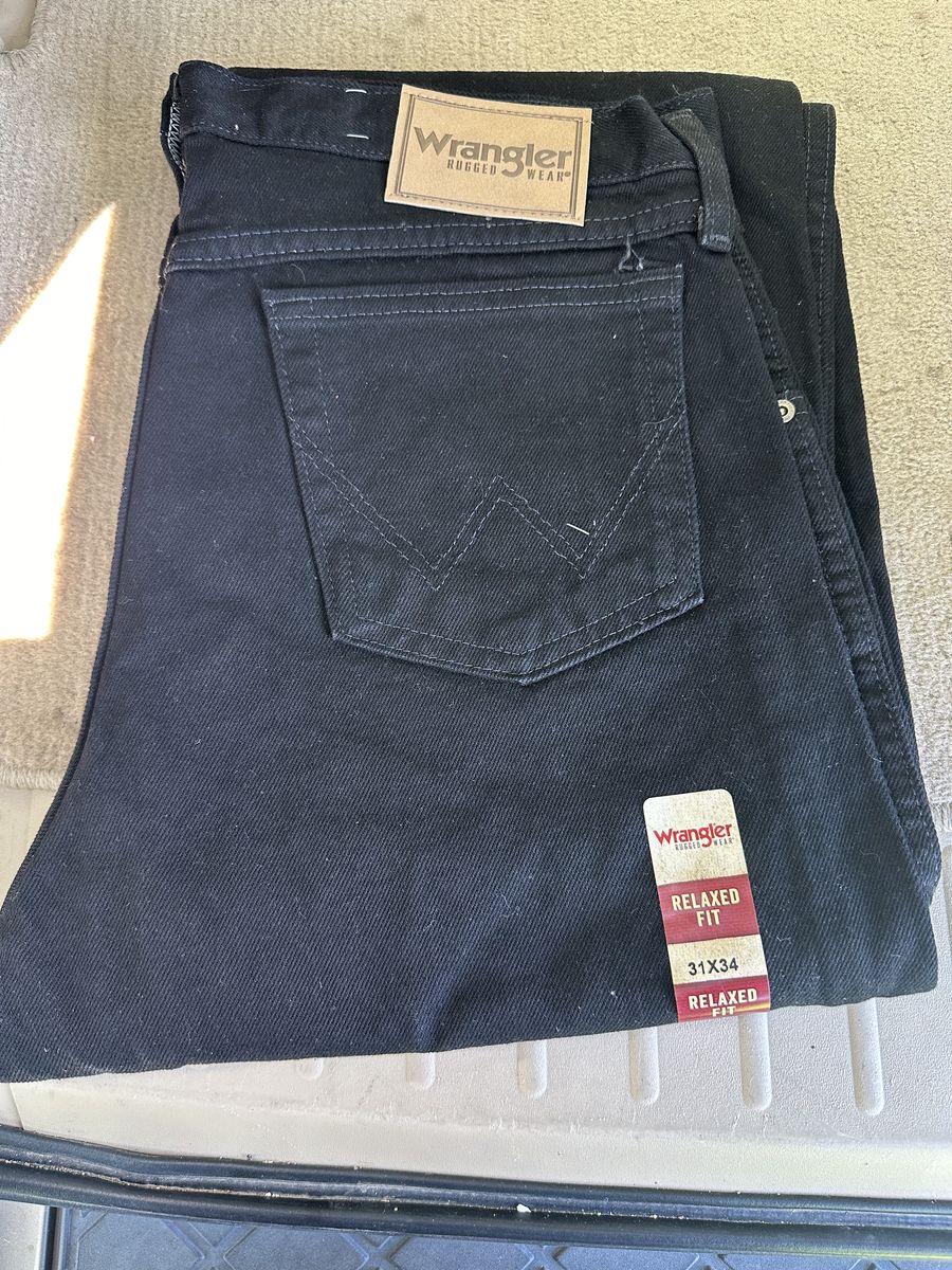 Wrangler Rugged Wear Men's Black Relaxed Fit Jeans - Size 31x34