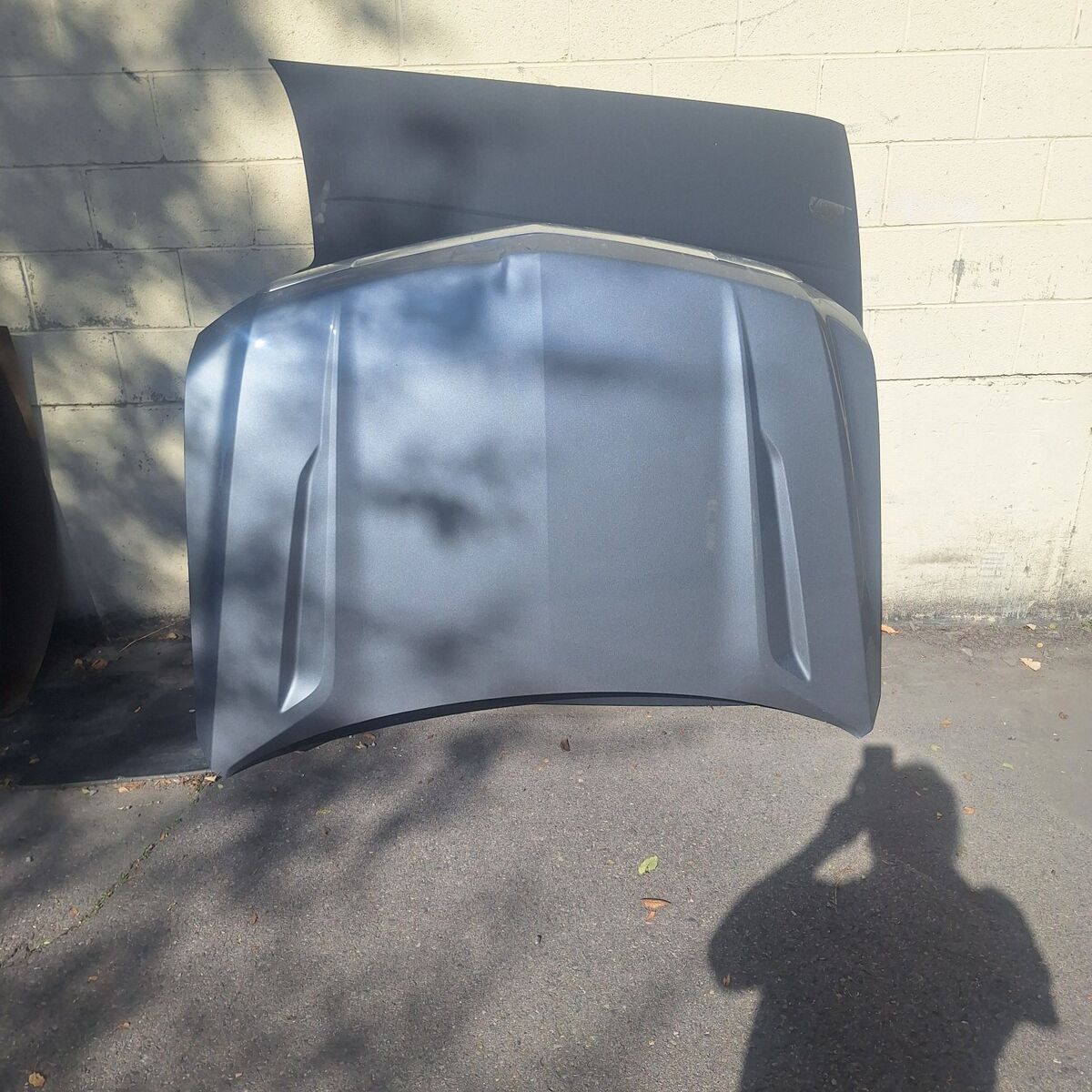 2023 cadillac escalade hood