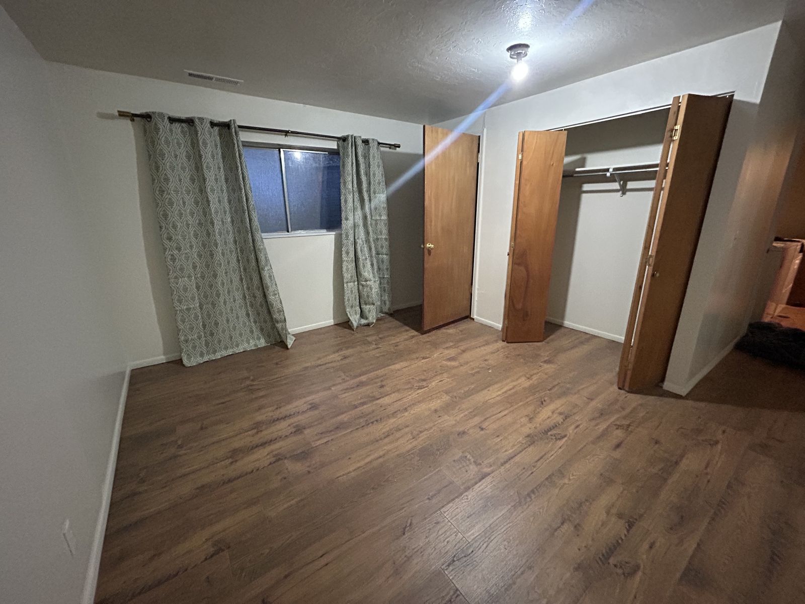 BASEMENT FOR RENT