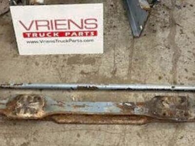 Peterbilt 02-02920-001 Front Axle Assembly