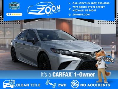 2020 Toyota Camry SE Nightshade