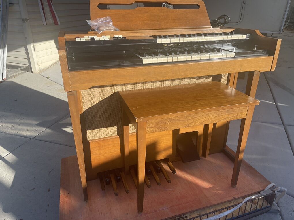 1963 Starlet (PSA) Electric Lowery Organ