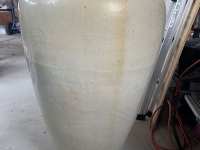 Floor vase