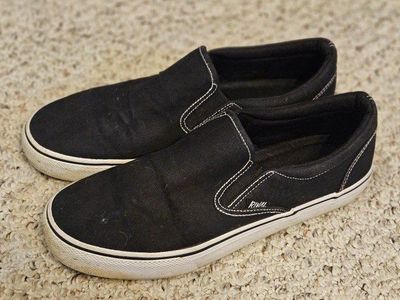 Rival Black Canvas Slip-On Sneakers Womens Size 11 Casual Shoes