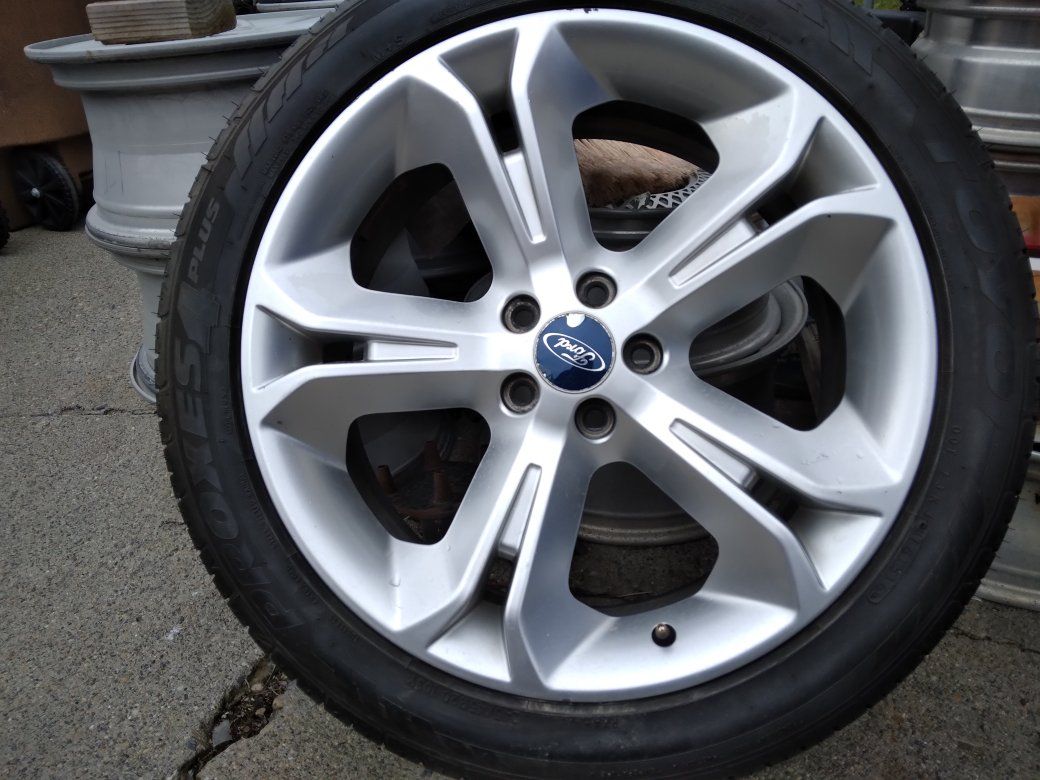 20"TAURUS FACTORY WHEEL