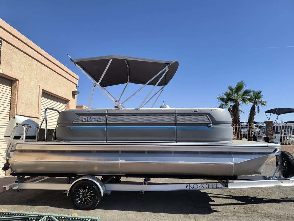 2025 Avalon Aura 2185 Quad Lounge