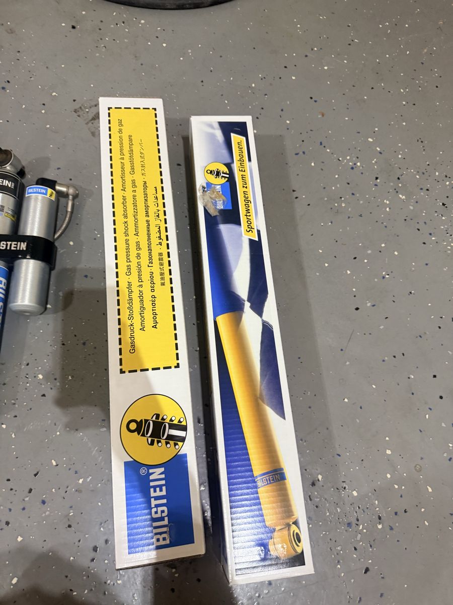 Bilstein 5160 remote resi jeep JL shocks 
