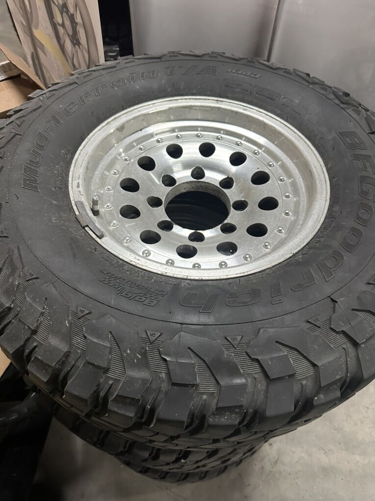 Used 285/75r16 BFG Tires Used 8x6.5 Wheels