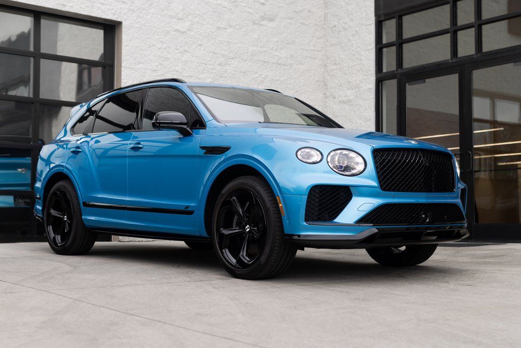 2025 Bentley Bentayga 