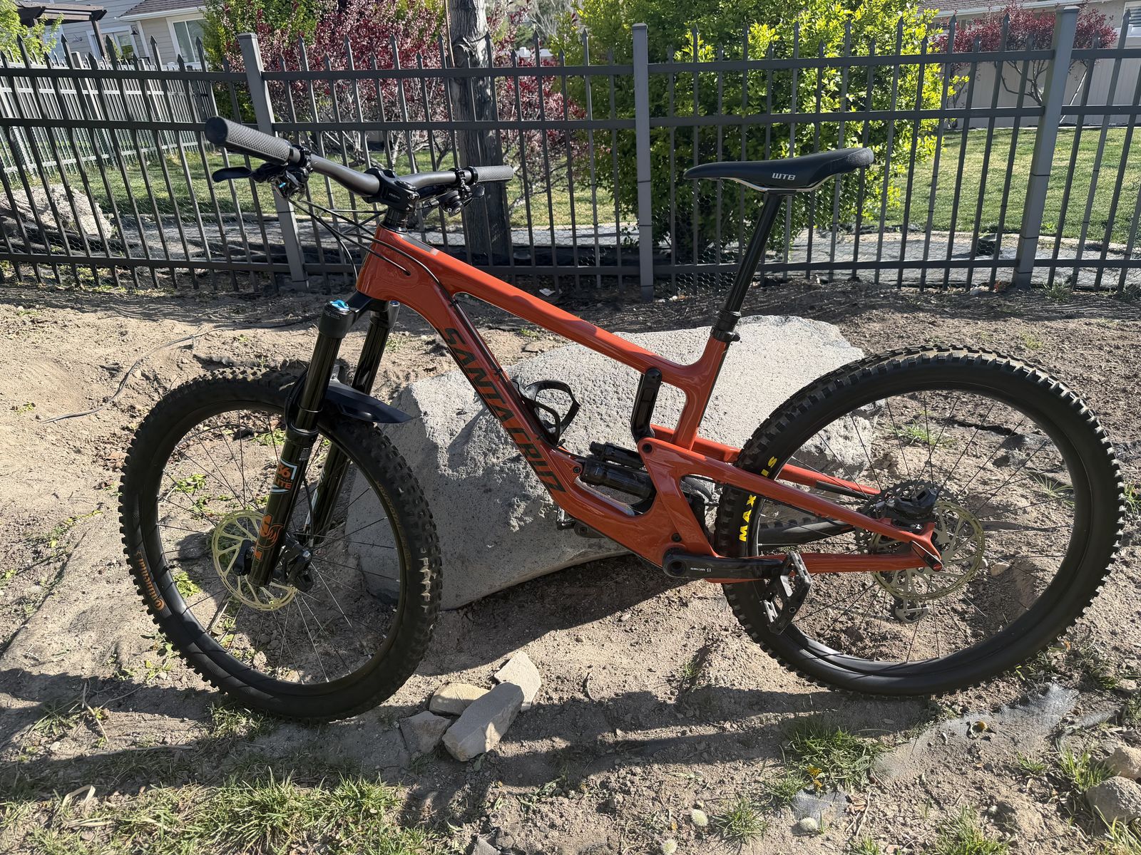 Santa Cruz Nomad CC